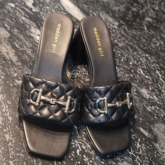 BRAND NEW MADDEN GIRL WOMEN'S CASUAL WEAR BLOCK-HEEL SANDALS G1 - Picture 1 of 14